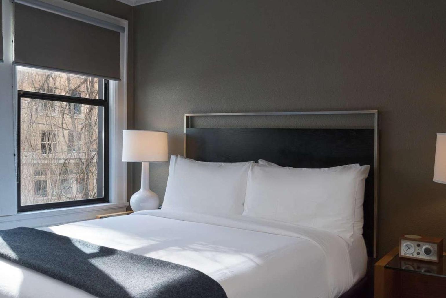 Modern Queen Room
